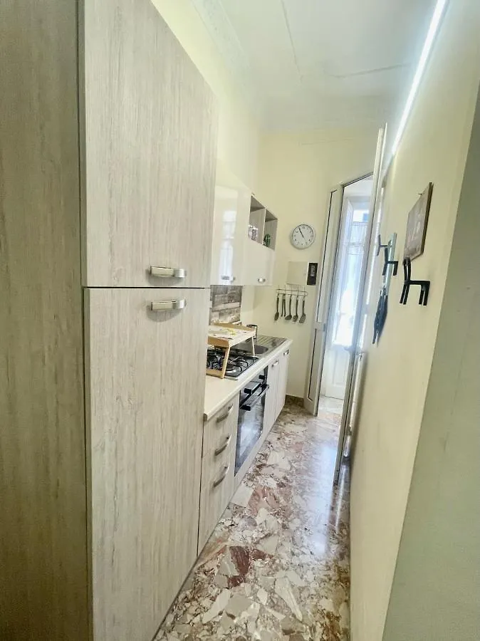 Maya'S Apartment Close To Ballaro Market And Central Station Palermo Italia