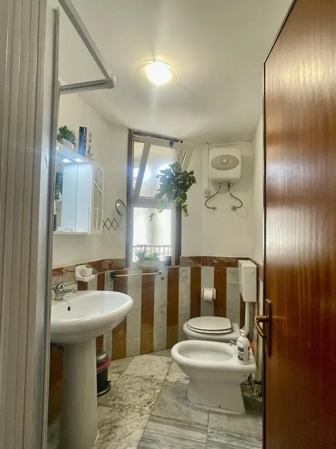Maya'S Apartment Close To Ballaro Market And Central Station Palermo