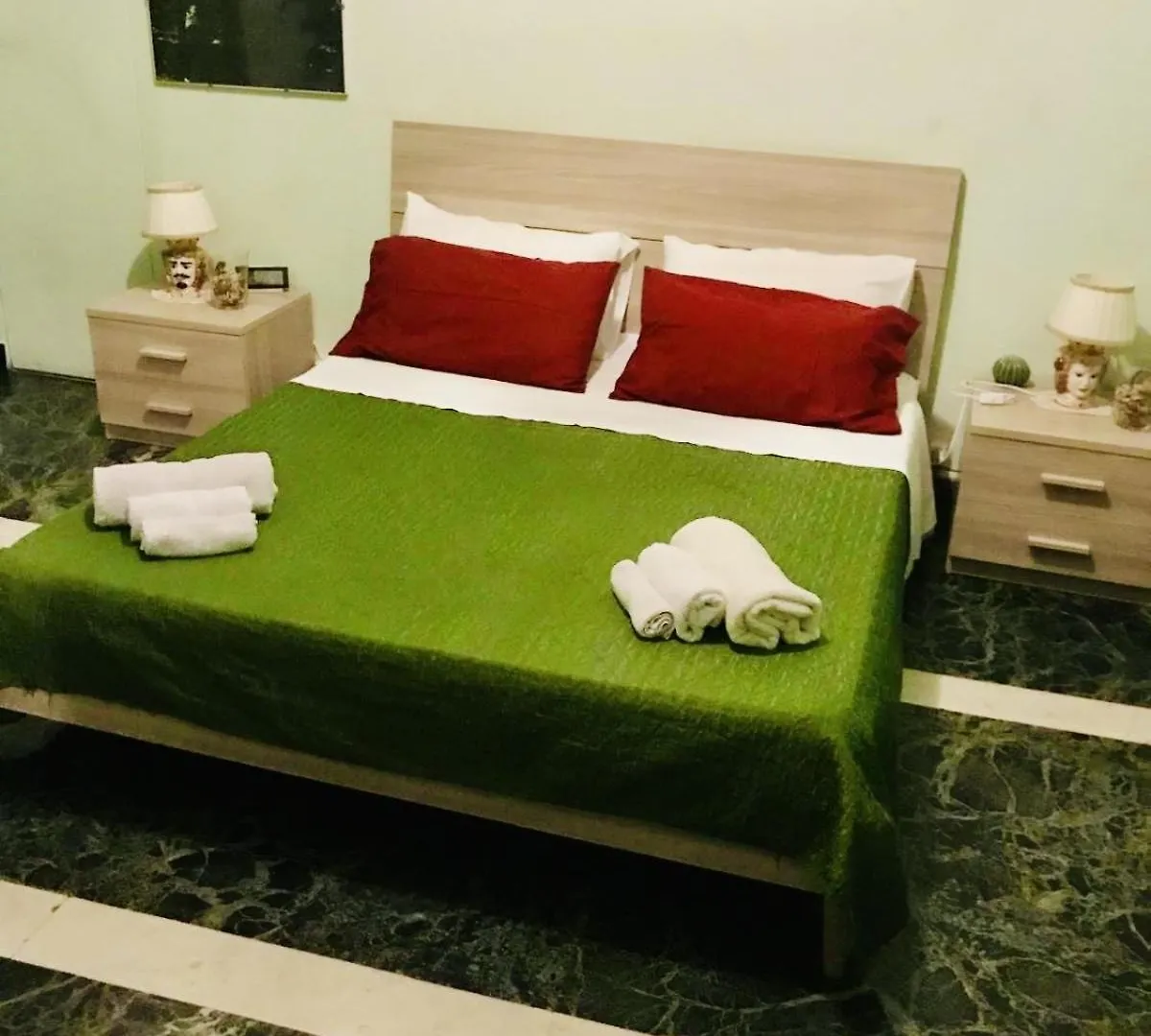 Maya'S Apartment Close To Ballaro Market And Central Station Palermo Italia