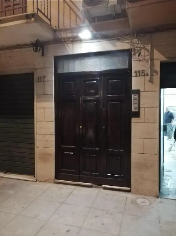 Maya'S Apartment Close To Ballaro Market And Central Station Palermo